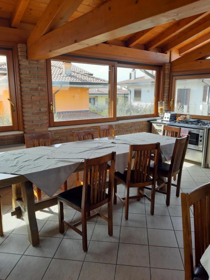 Sweet House Only Rooms Пескьера-дель-Гарда Экстерьер фото